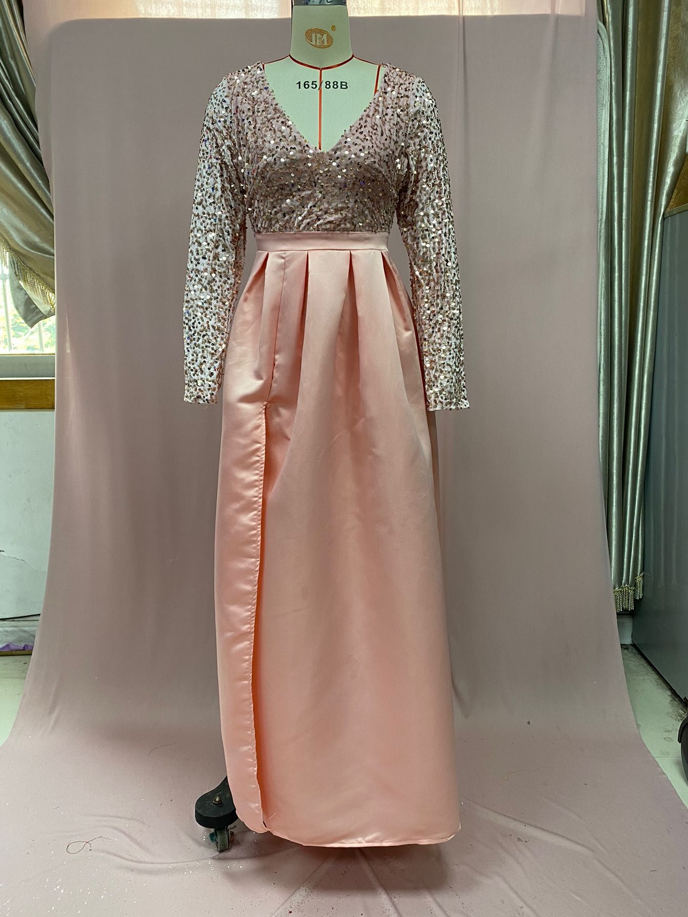 A-Line Celebrity Style Sparkle Dress Prom Dress V Neck Long Sleeve Sweep Dress EPB1188