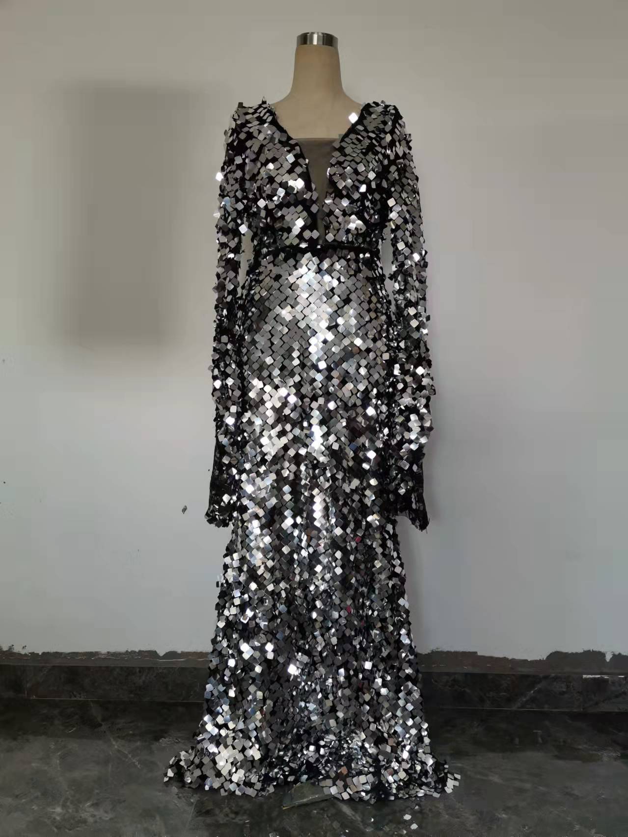 Fashion Shiny Sequins Formal Evening Dresses V Neck Dubai New Women Party Gowns EPM1201