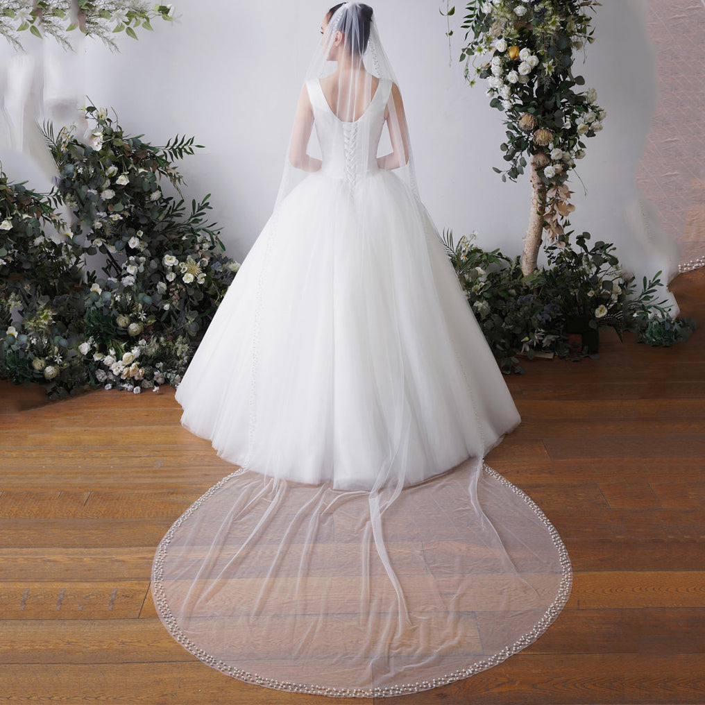 Long Chapel 1 Tier Pearl Soft Tulle Bridal Veil With Metal Comb EWA028