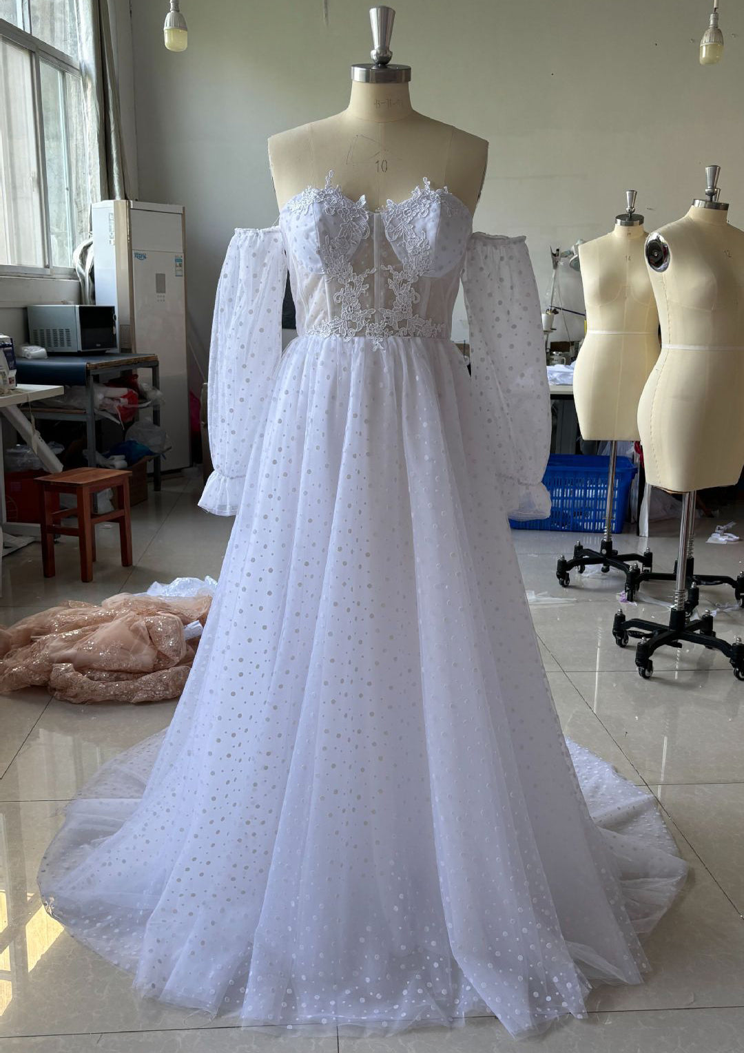 Sexy Sweetheart Strapless Puff Sleeves A-Line Wedding Dresses For Bride EYB1227