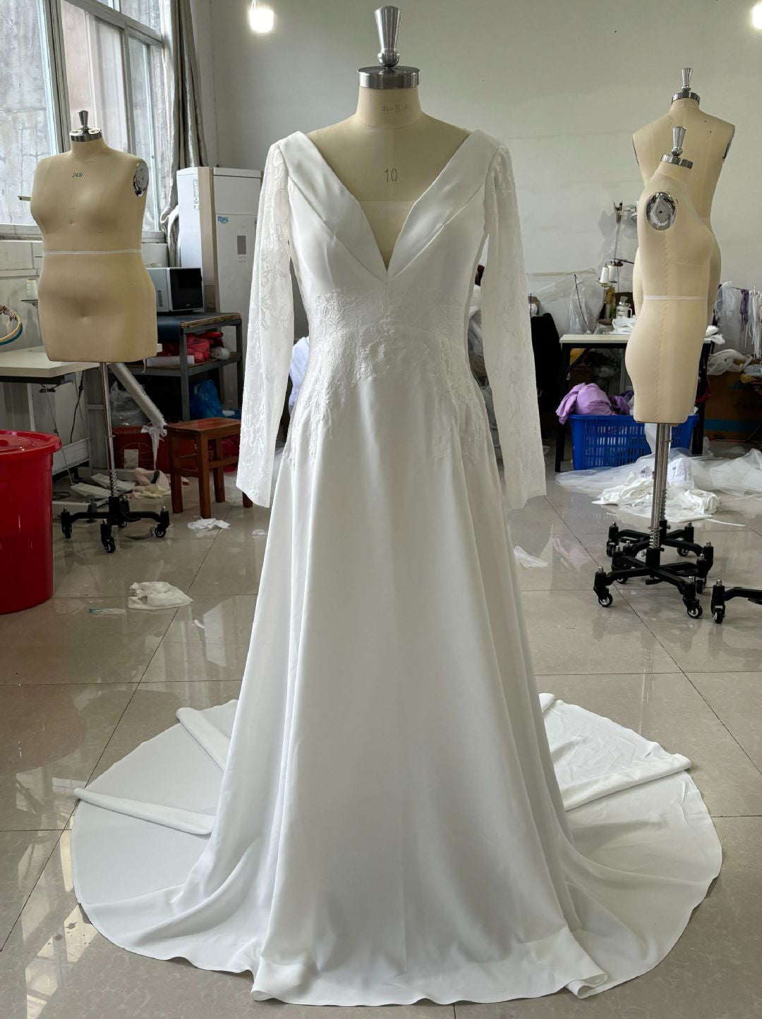 Boho Wedding Dresses V Neck Long Sleeve Illusion Back A Line Bridal Gown EYB1231