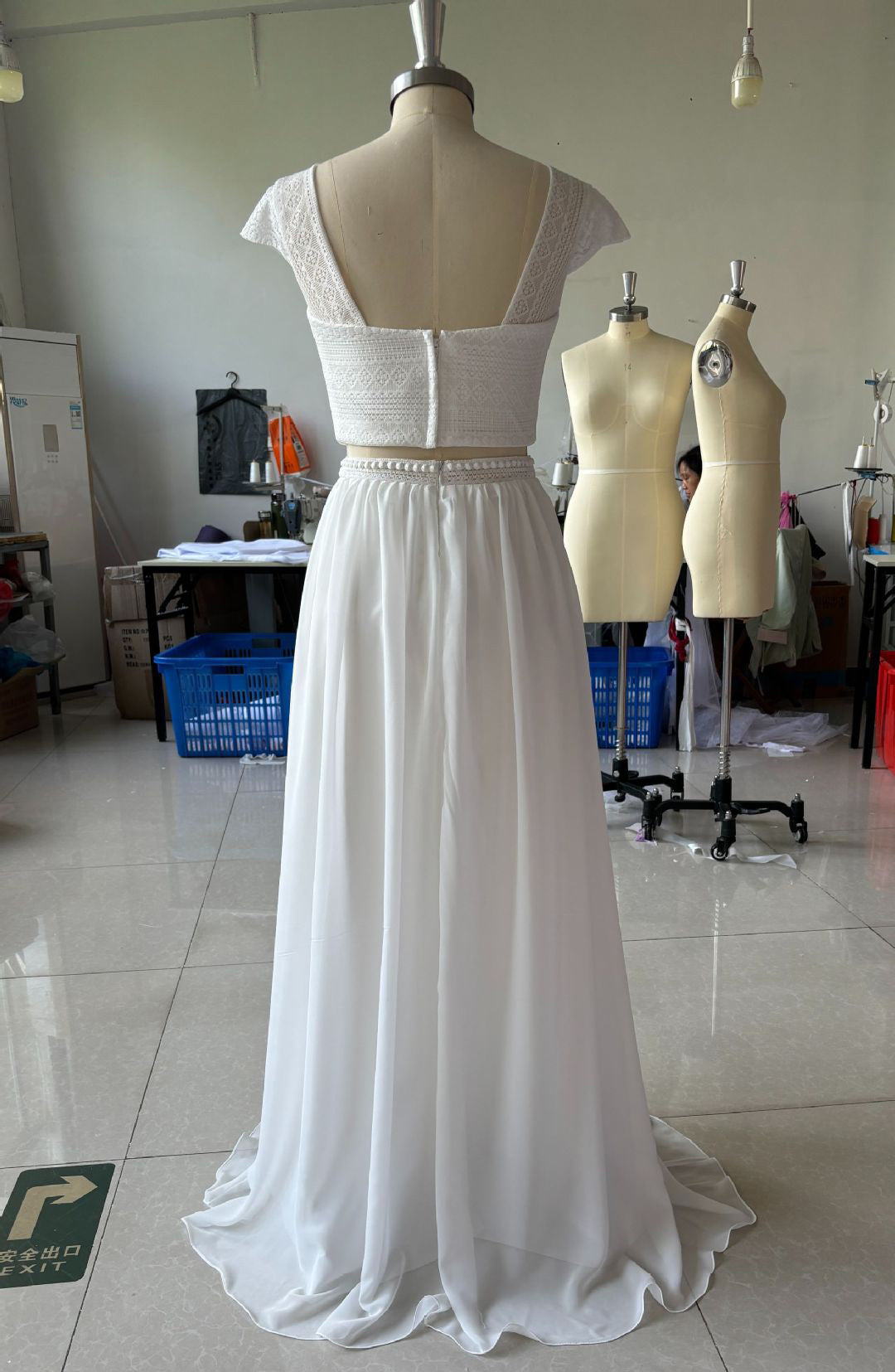 Boho Wedding Dress Bridal Gown with Scoop Cap Sleeves Perfect for Beach Weddings EYB977