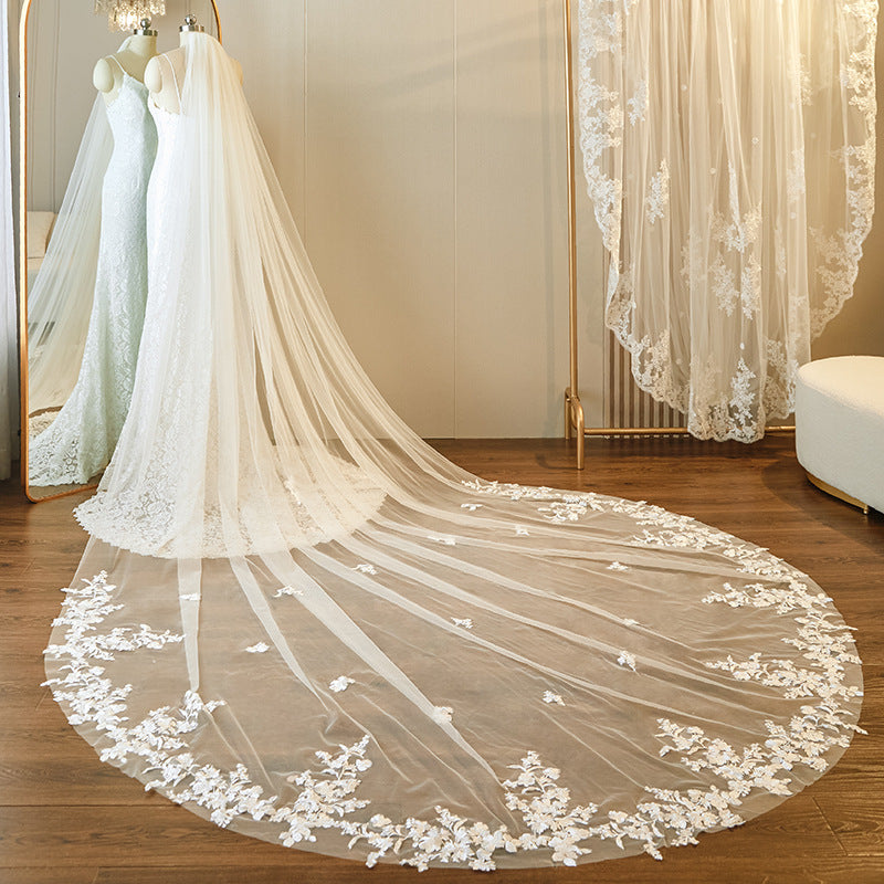 Lace Edge Single Tier Wedding Veil YAV1072