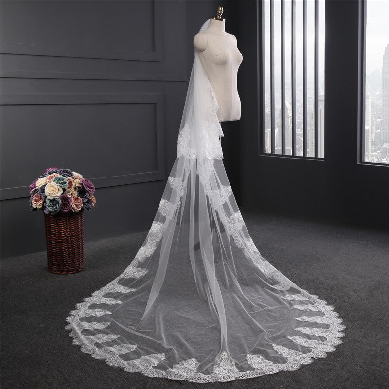 Edge Cathedral Bridal Veils With Applique YAV1081