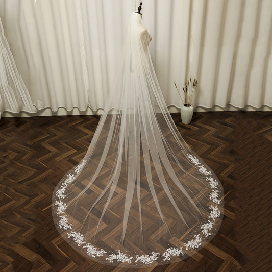 Wedding Accessory Long Lace Appliques Wedding Veil YAV1091