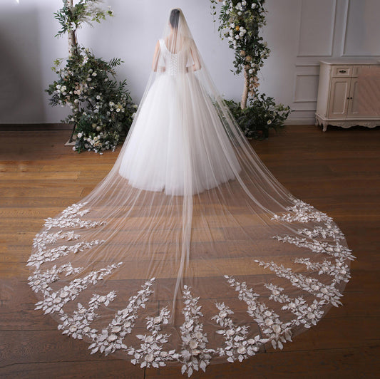 Women's Cathedral Lace Wedding Bridal Veil With Metal Comb YAV1094